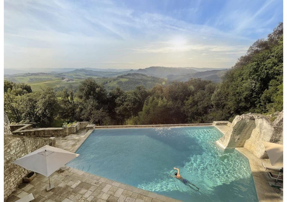 Bird's eye view, Landmark view, Mountain view, Pool view, Swimming pool