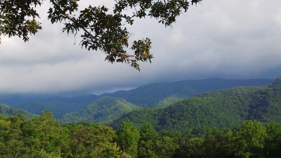 Smoky Mountain Majesty Chalet in Pigeon Forge