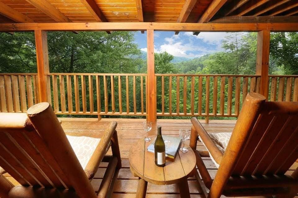Treetops Chalet in Pigeon Forge