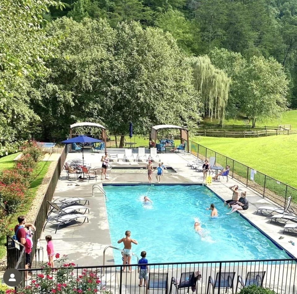 Above The Falls Chalet in Pigeon Forge