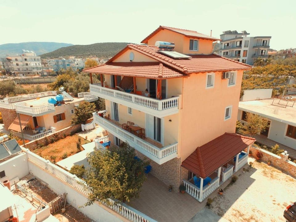 Property building, Day, Natural landscape, Bird's eye view, City view