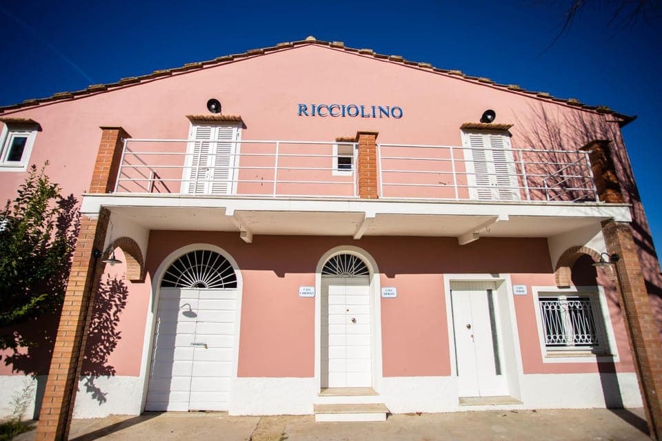 Facade/entrance, Property logo or sign