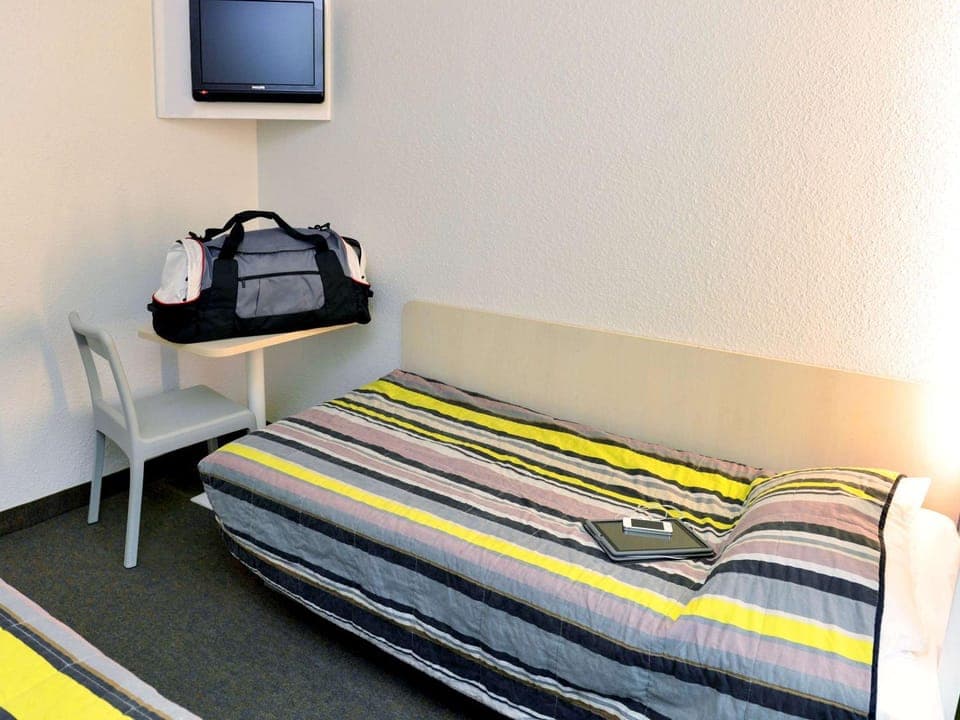 Photo of the whole room, On site