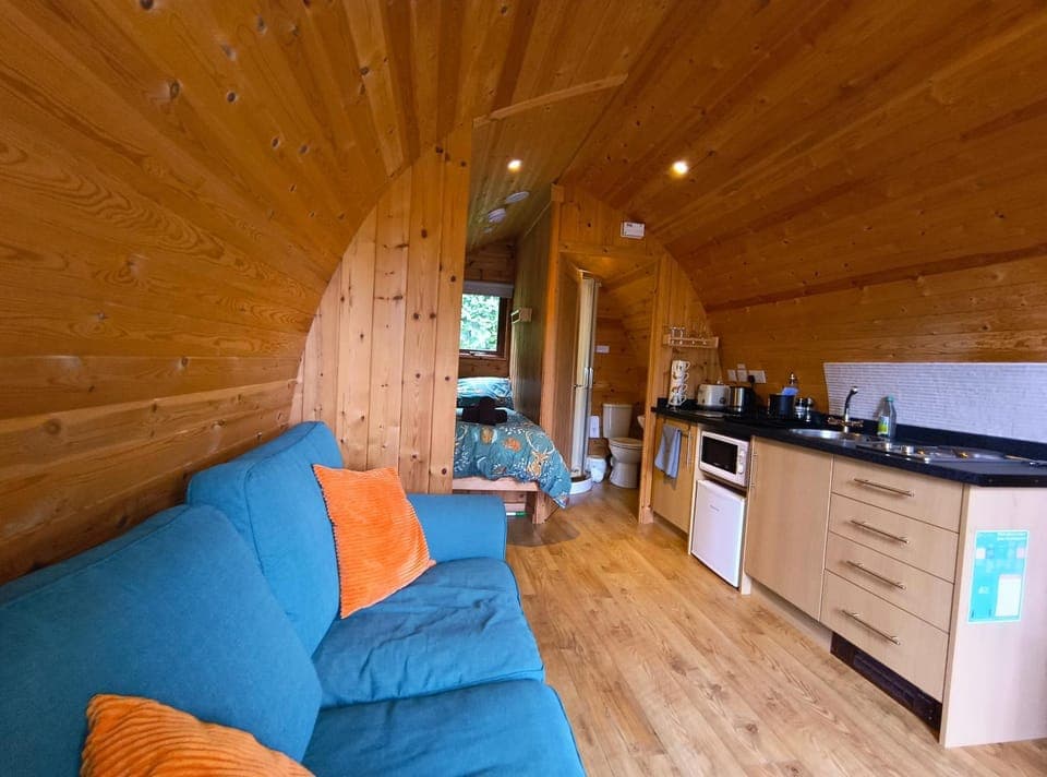 Living room, Bedroom