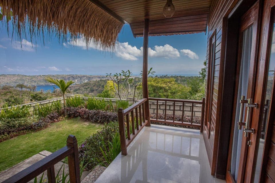 Day, Natural landscape, Garden, View (from property/room), Balcony/Terrace, Garden view, Sea view