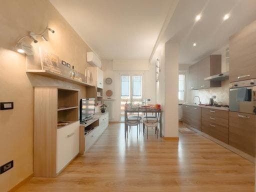 Kitchen or kitchenette, Dining area, dishwasher, oven, stove