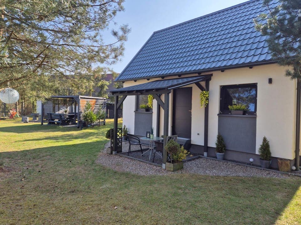 Property building, Garden