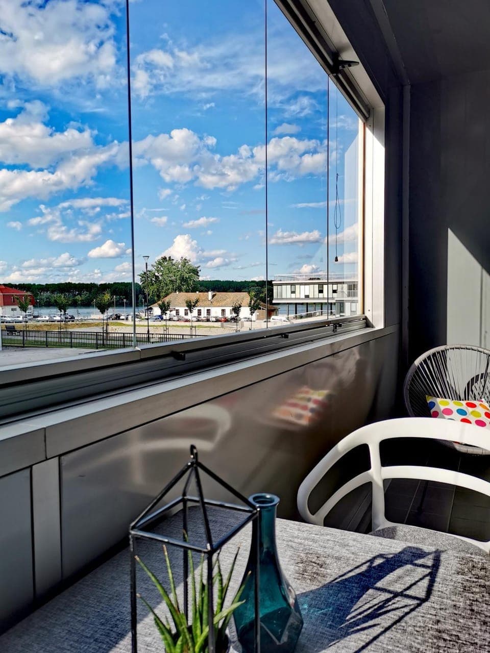 Balcony/Terrace, River view