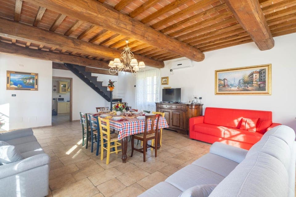 TV and multimedia, Living room, Dining area