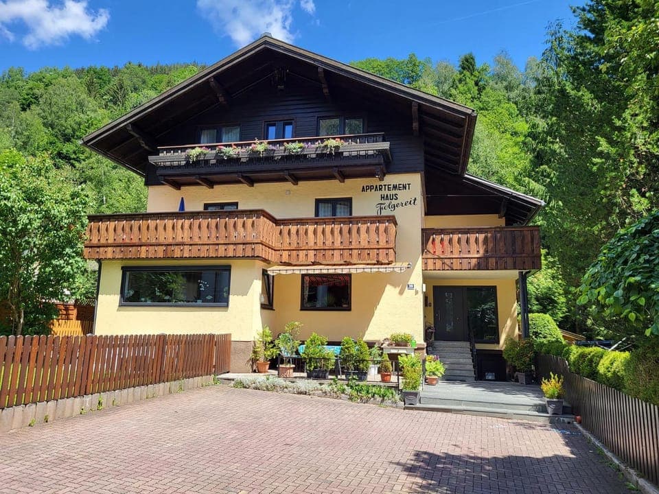 Property building, Spring, Day, Summer