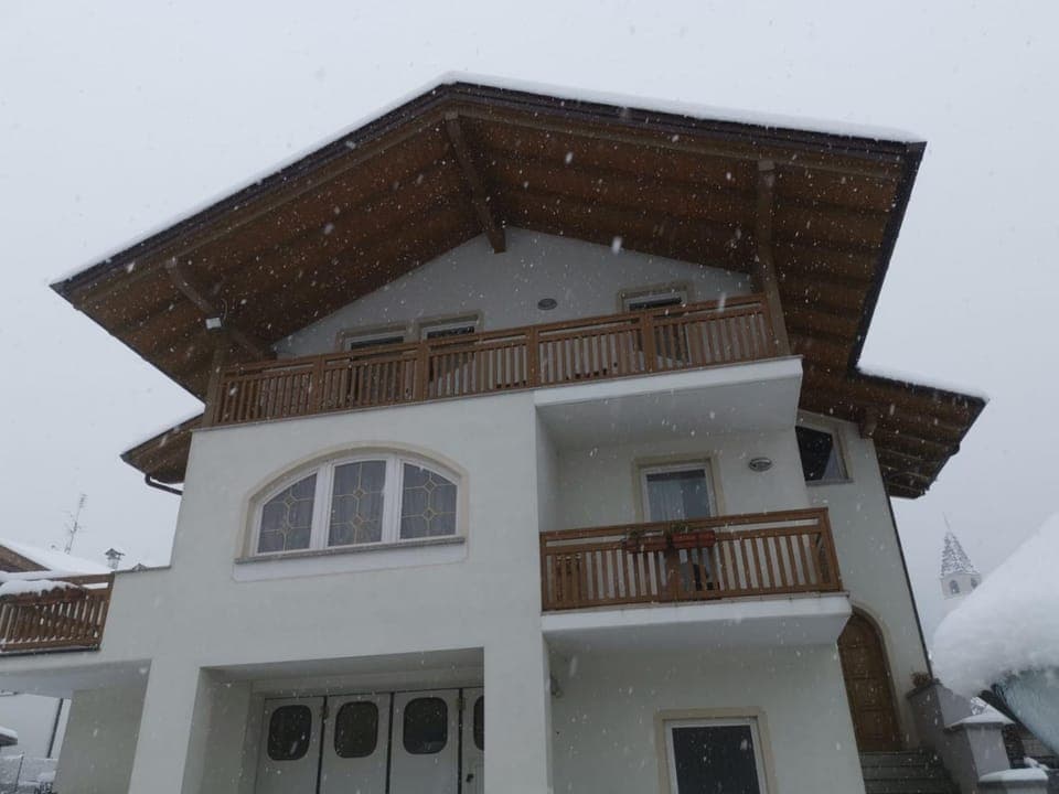 Property building, Winter