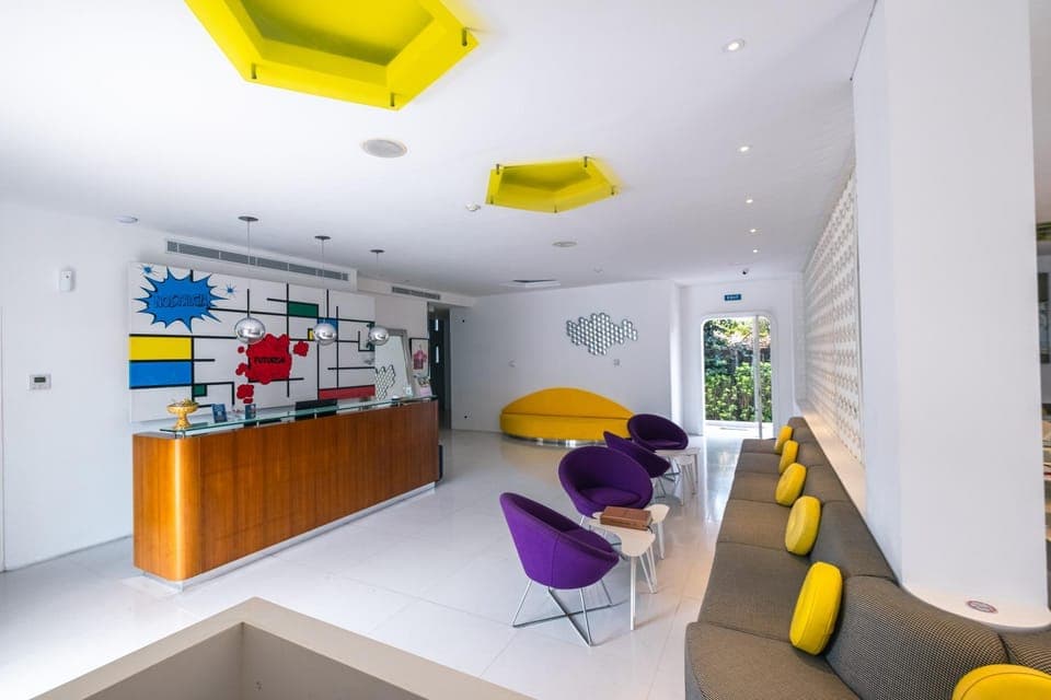 Lobby or reception, Seating area