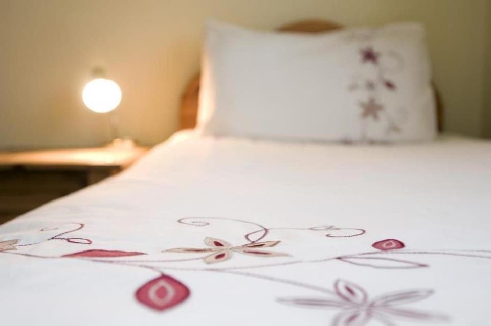 no 3 Leitrim Road House in Leitrim, Co. Leitrim, Ireland