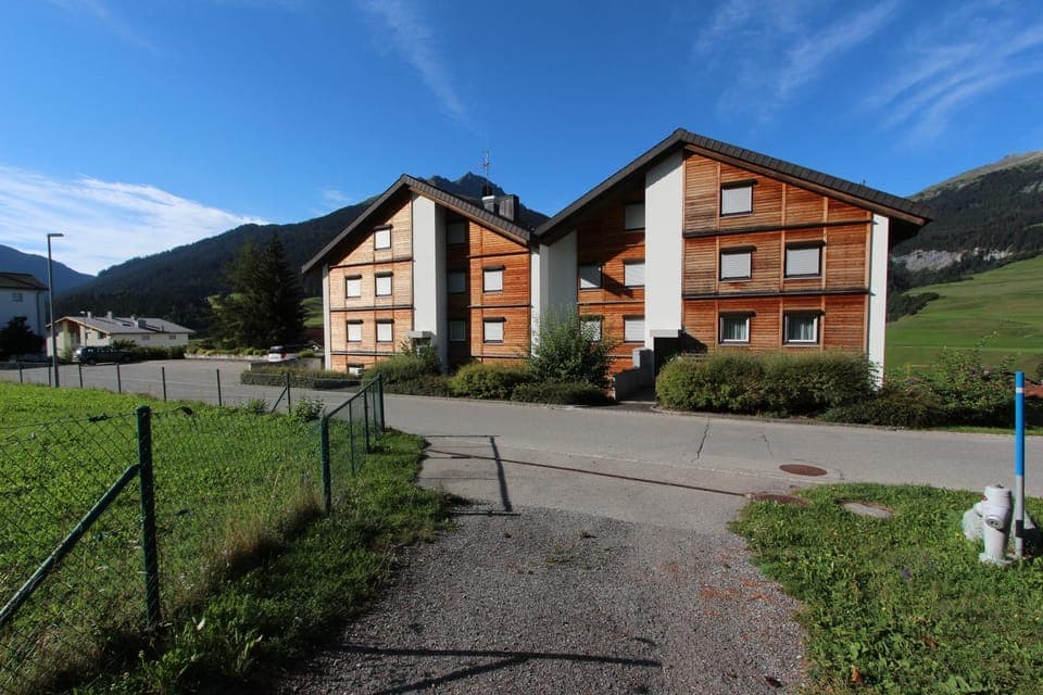 Property building, Day