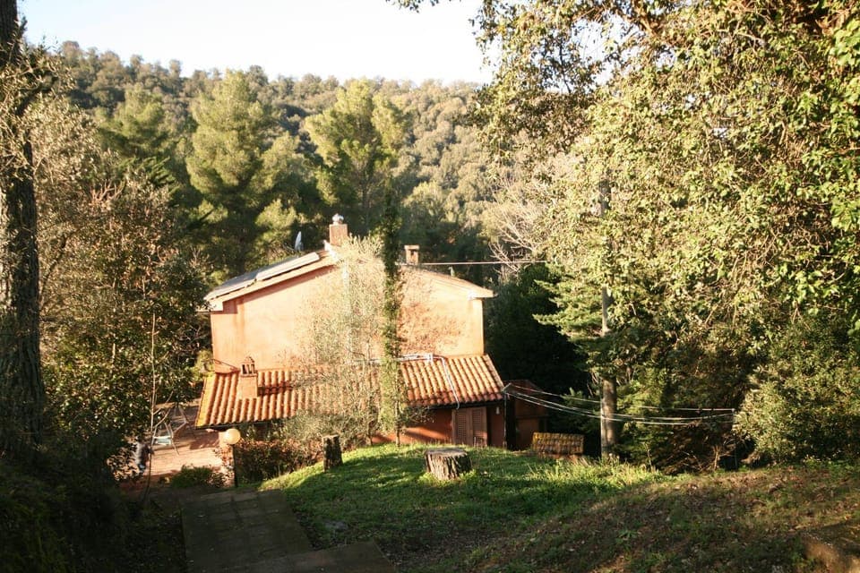 Property building, Bird's eye view, Floor plan