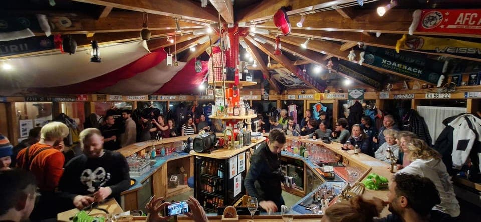 Lounge or bar, Evening entertainment