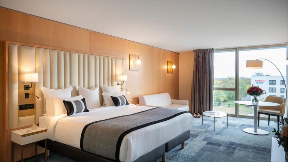 Property building, Bedroom