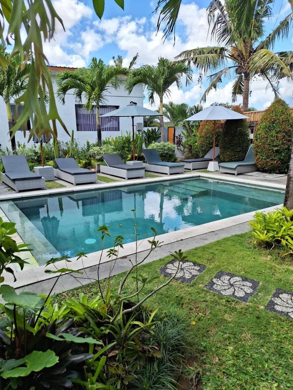 Day, Garden, Garden view, Pool view, Swimming pool, sunbed