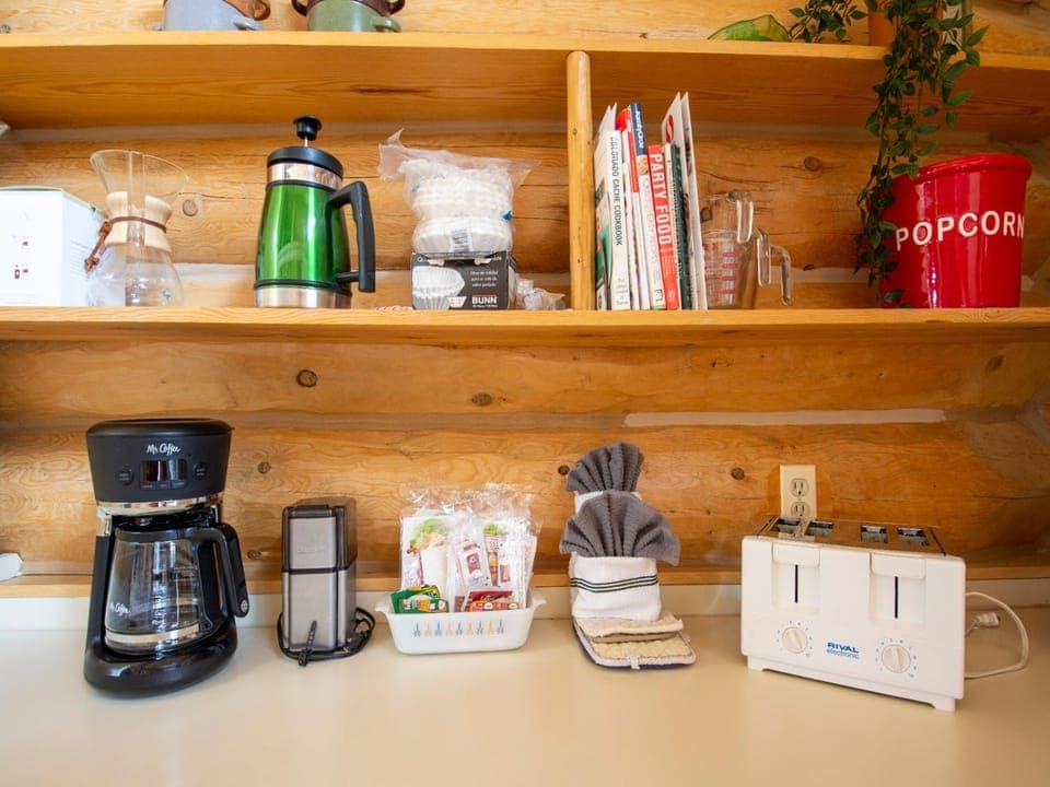 Coffee/tea facilities, Kitchen or kitchenette, toaster