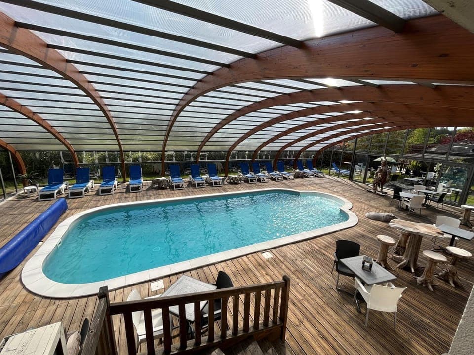 Swimming pool, Swimming pool