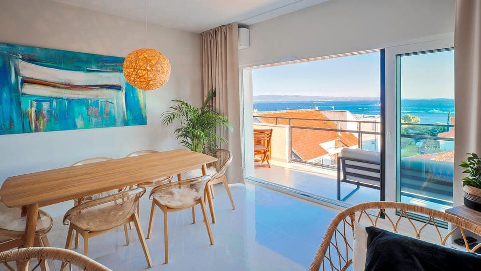 Balcony/Terrace, Living room, Dining area, Sea view