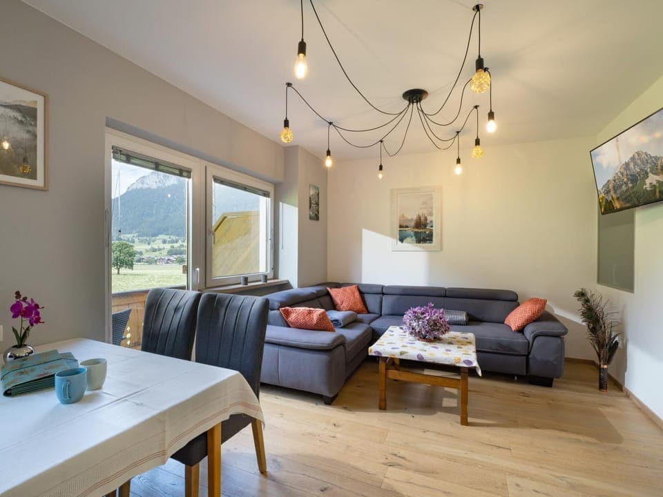 Living room, Seating area, Dining area