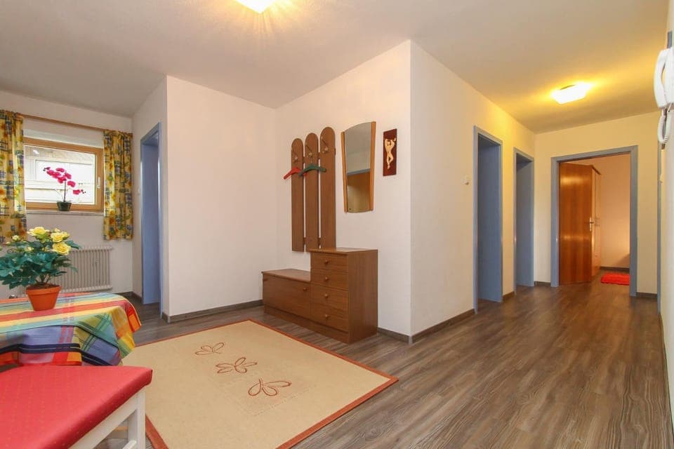 Other, Decorative detail