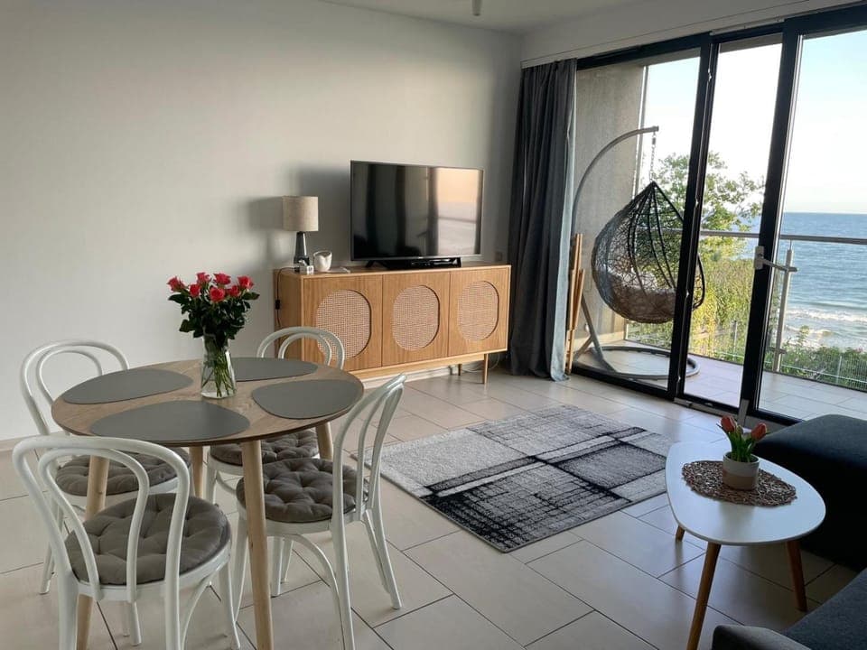 Living room, Sea view