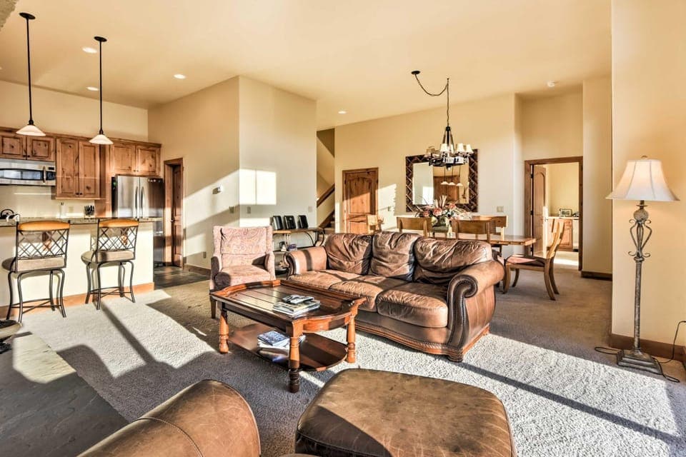 Crested Butte Townhome w/ Views - Steps to Lifts! House in Colorado