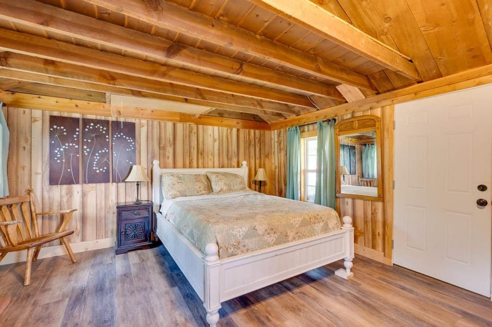 'Wapiti' Allenspark Cabin Near Rocky Mountains! Cabin in Allenspark