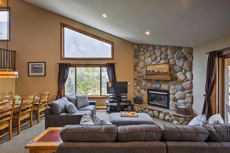 Half-Mi to Copper Mtn Slopes: Frisco Unit w/ Loft House in Frisco