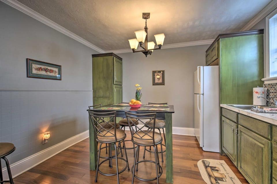 2 Mi to Ark Encounter: Updated Williamstown Apt! Apartment in Williamstown