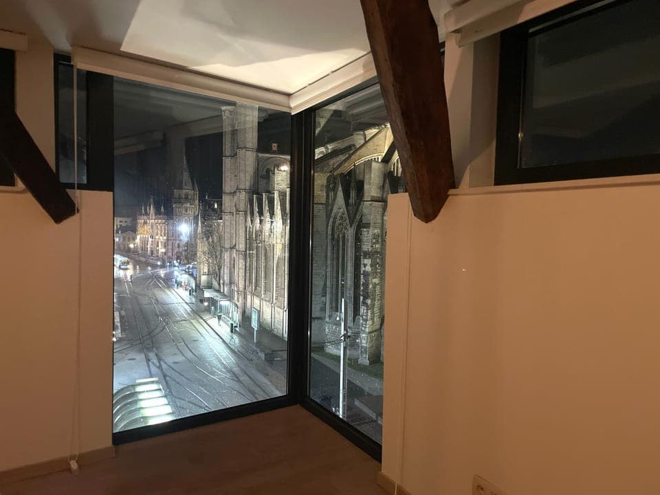 Nearby landmark, Bedroom