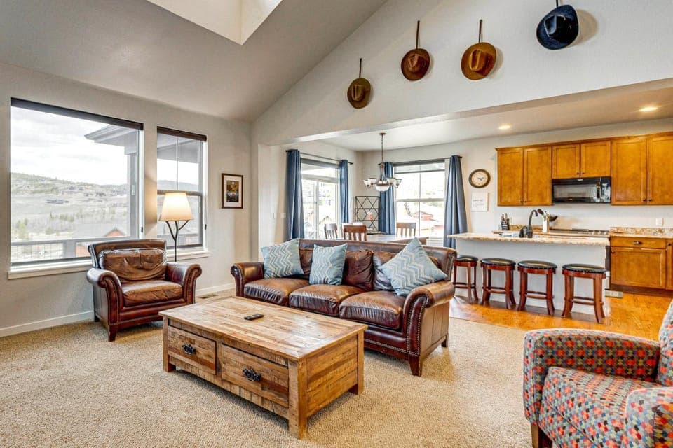 Granby Home w/ Hot Tub + Ski, Golf & Pool Access House in Granby