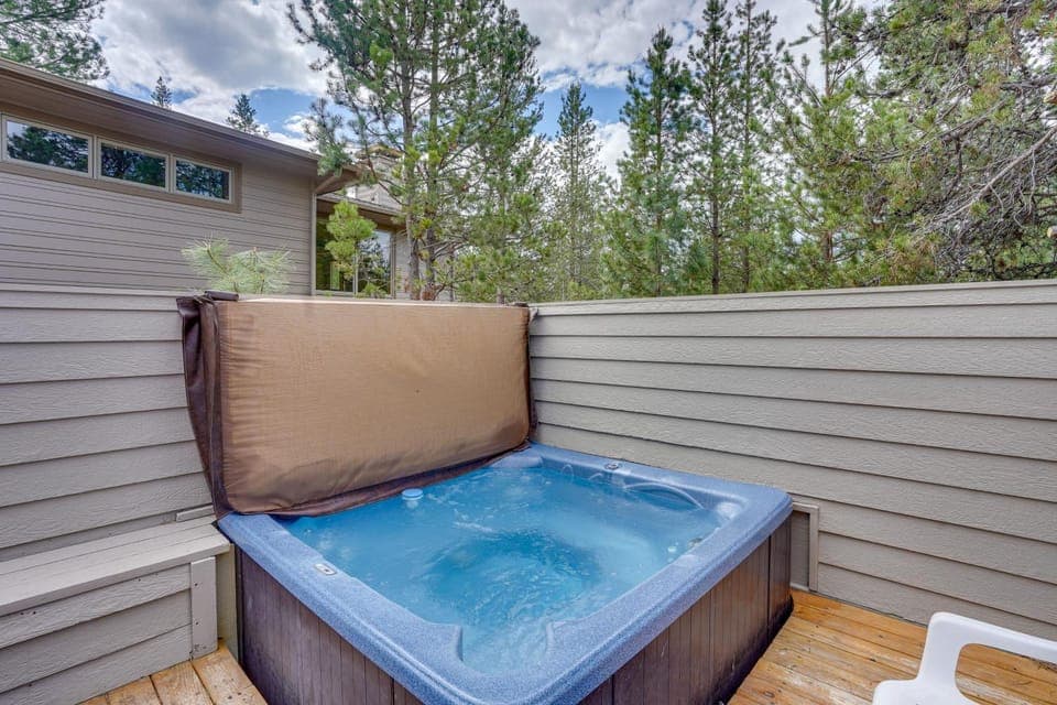 Sunriver Getaway w/ SHARC Waterpark Passes! House in Sunriver