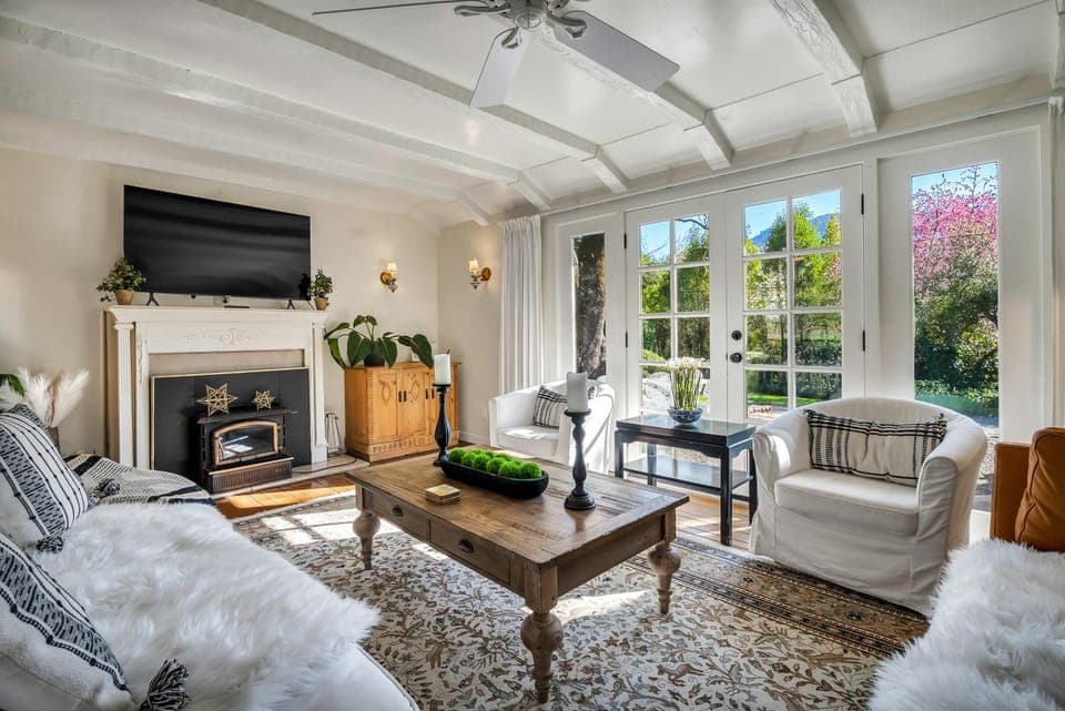 Wine Country Retreat w/ Pool, 10 Mi to Dtwn Sonoma House in Napa Valley