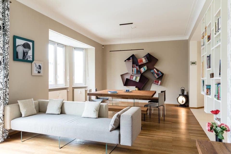 Living room, Dining area