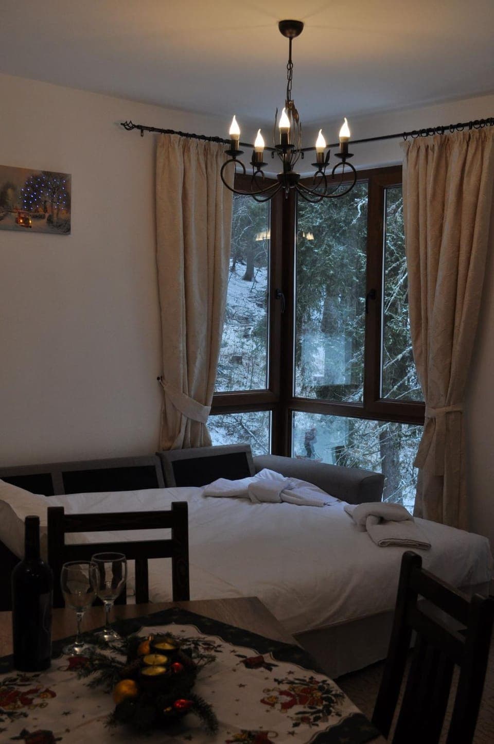 Bed, Photo of the whole room