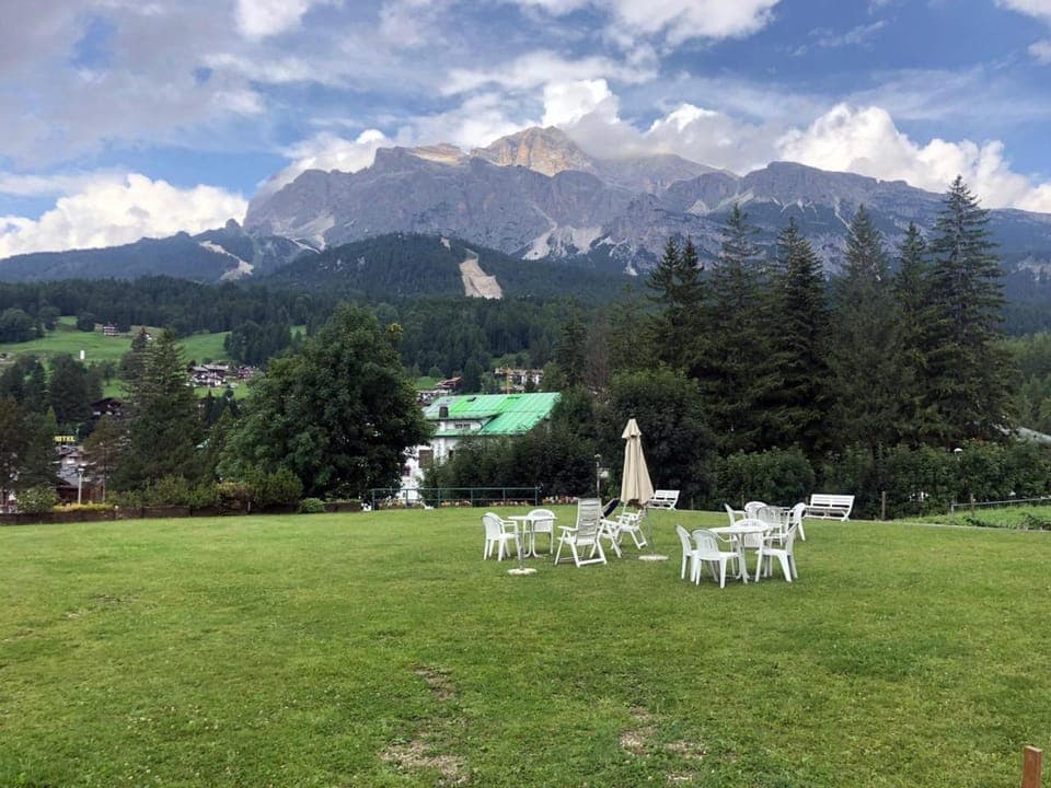 Garden, Mountain view