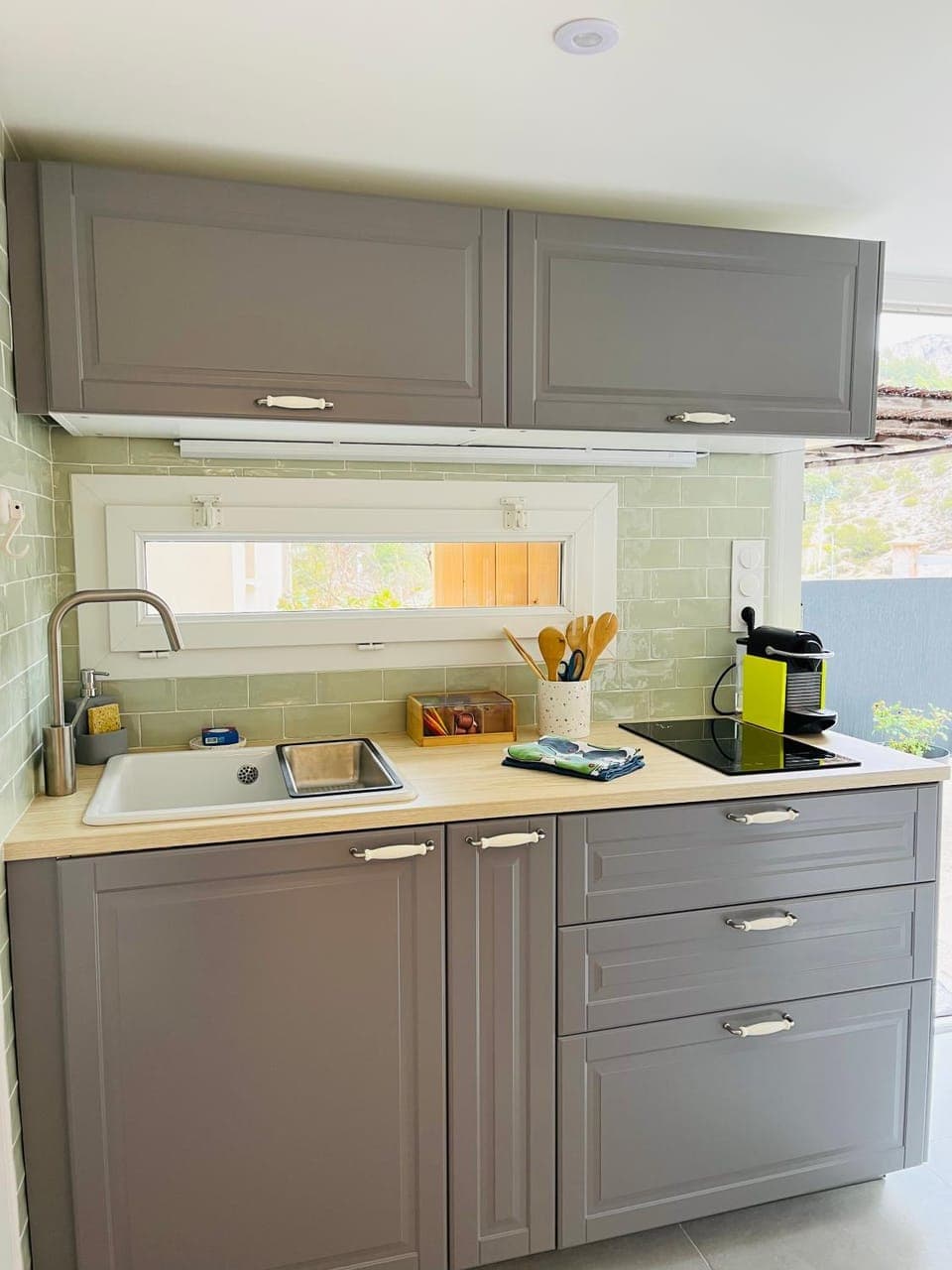 Kitchen or kitchenette