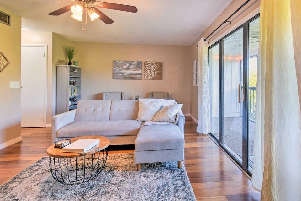 Pool Access & Kayaks: Indian Shores Townhome House in Indian Shores