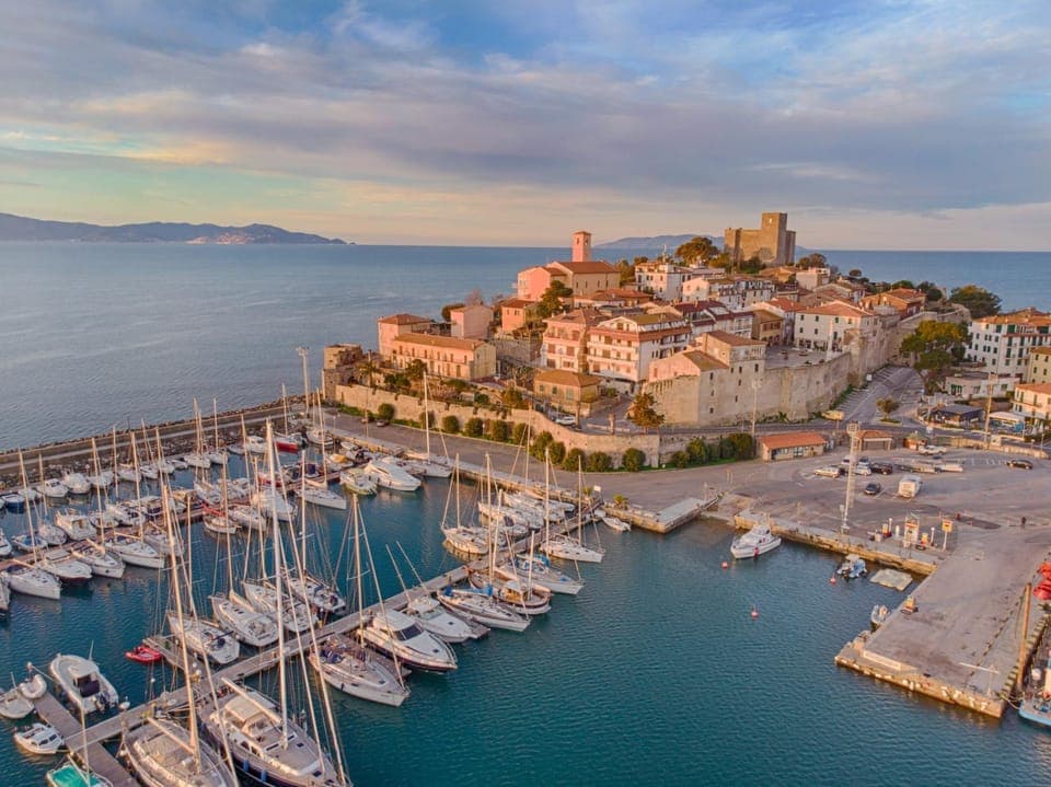 Bird's eye view, Sea view