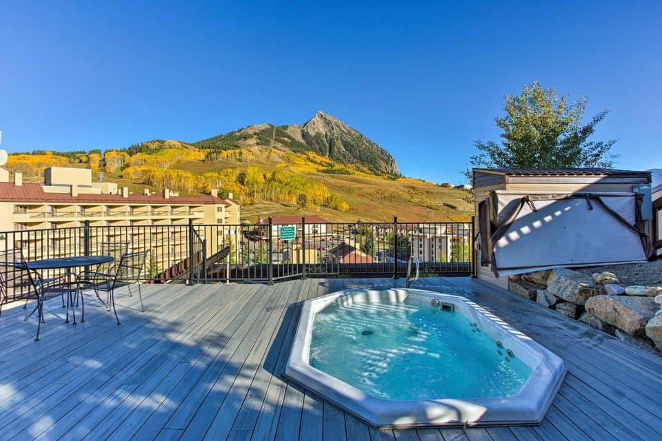 Colorado Escape - Walk to Crested Butte Ski Lift! House in Colorado
