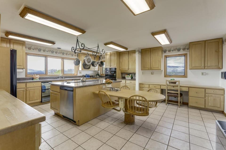 Dream Ski Retreat, 12 Mi to Iron Mtn Hot Spring! House in Colorado