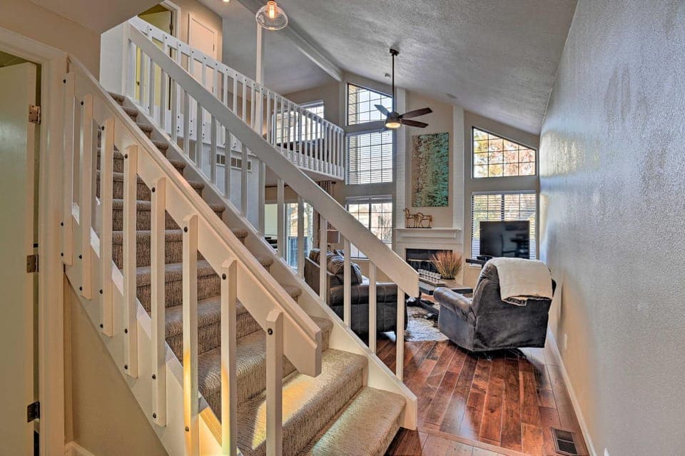Sleek & Spacious Centennial Escape w/ Private Deck House in Greenwood Village