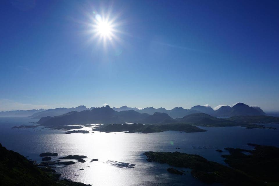 Day, Natural landscape, Mountain view, Sea view