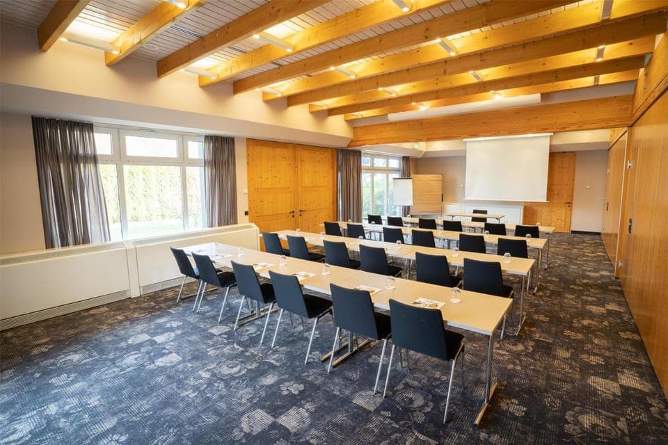 Meeting/conference room