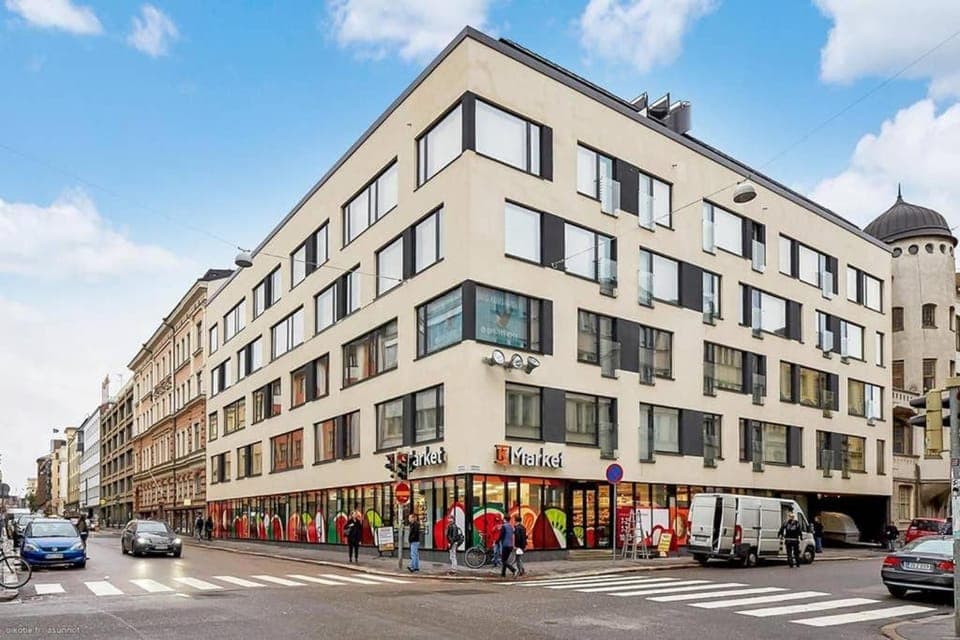 Property building, Neighbourhood