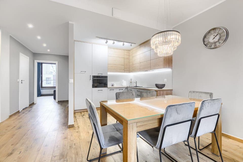 Kitchen or kitchenette, Dining area, minibar, pet friendly, stove