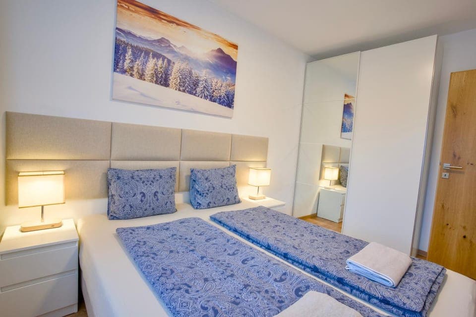 Bed, Bedroom, wardrobe